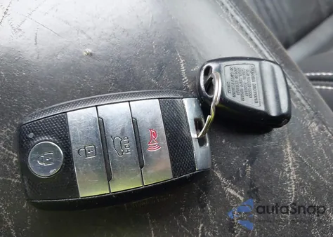 2015 Kia Sorento Limited V6 from USA, damaged, VIN 5XYKWDA76FG576575